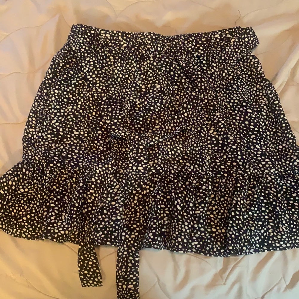Patterned Mini Skirt!!
